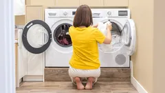 How to dry laundry properly so that it does not get ruined: common mistakes when using a dryer.